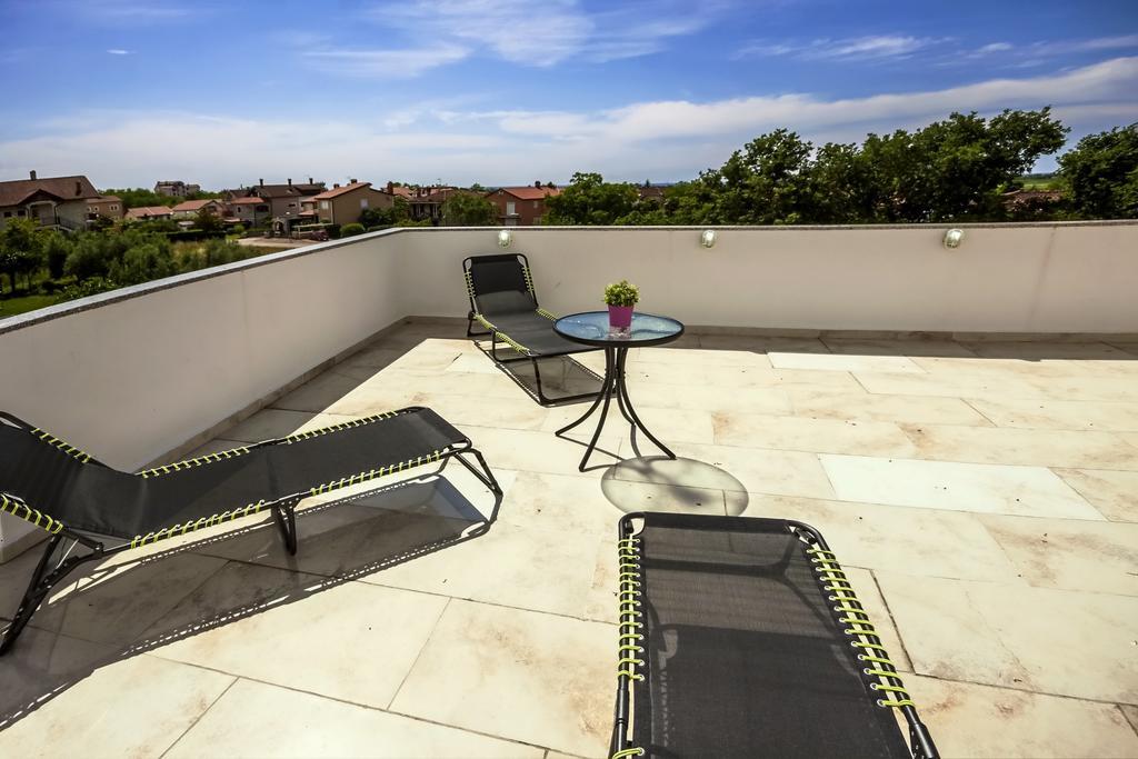 Apartments Finida Ουμάγκ Δωμάτιο φωτογραφία